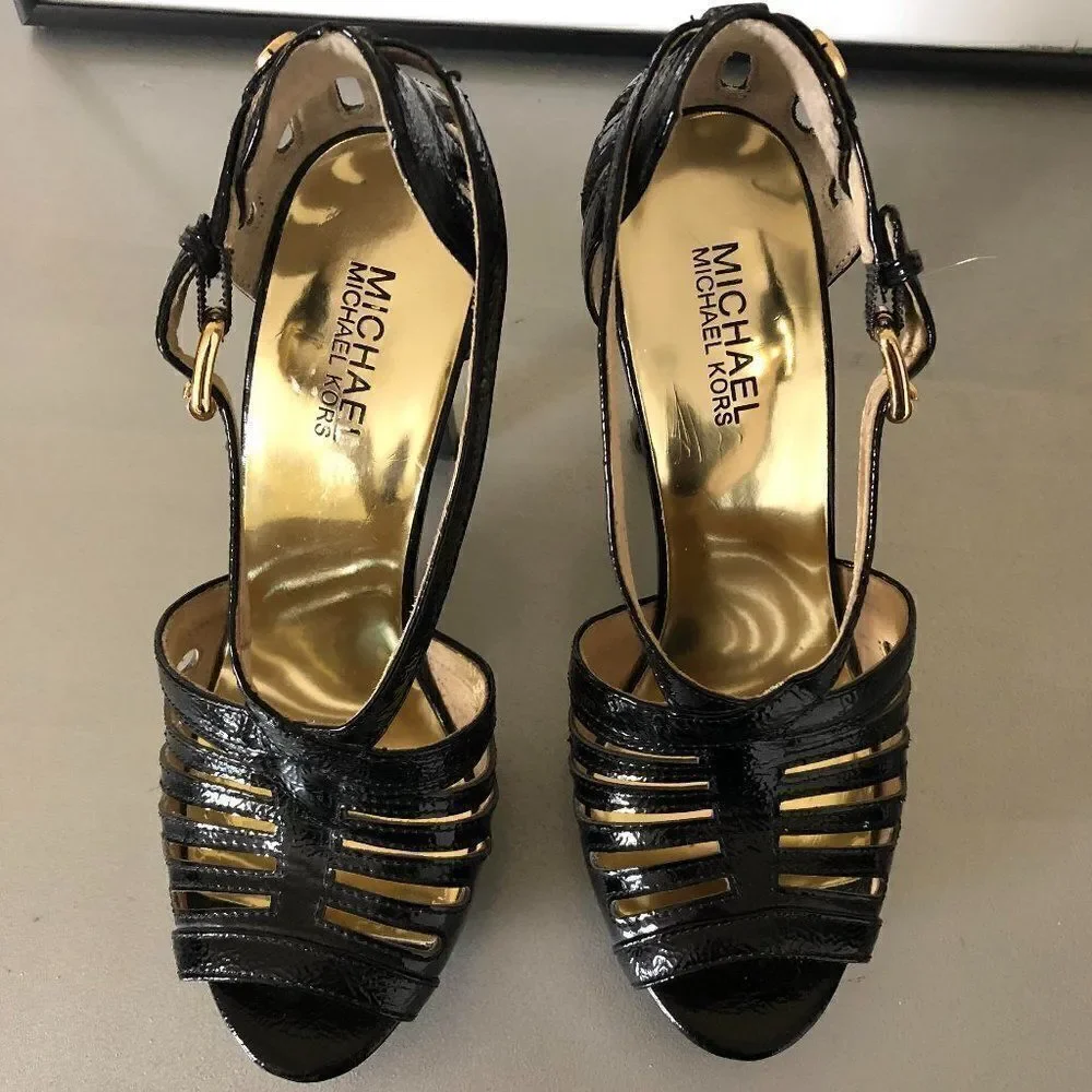 ‎Michael Kors Black Patent Leather Platform Sandals